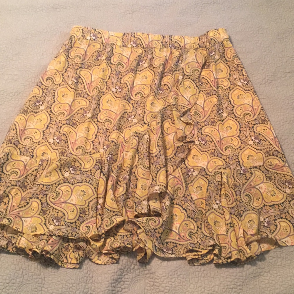 Loft side ruffle skirt Sz L